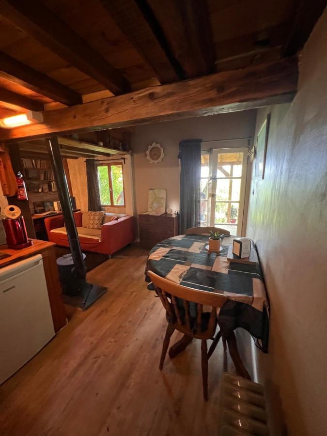 Cabane Dans Les Bois Avec Vue Sur Les Pyrenees Saint-Laurent-de-Neste Exteriör bild